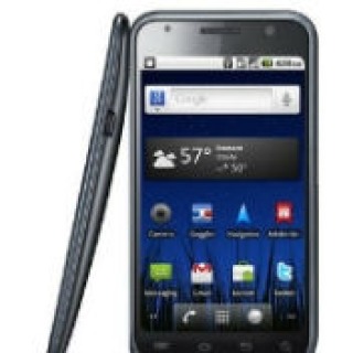 借助 Ice Cream Sandwich，您可以将 Galaxy Nexus 变成游戏机